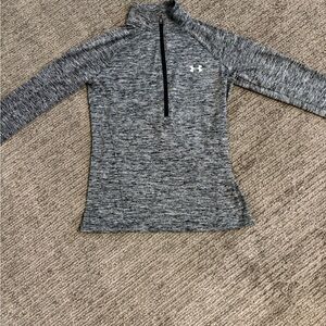 Under Armour Heathered Gray Performance Pullover